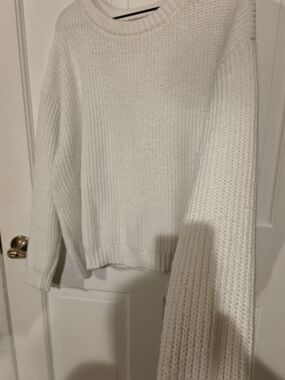 EVRI White Ribbed Knit Crewneck Sweater Plus Size 2X